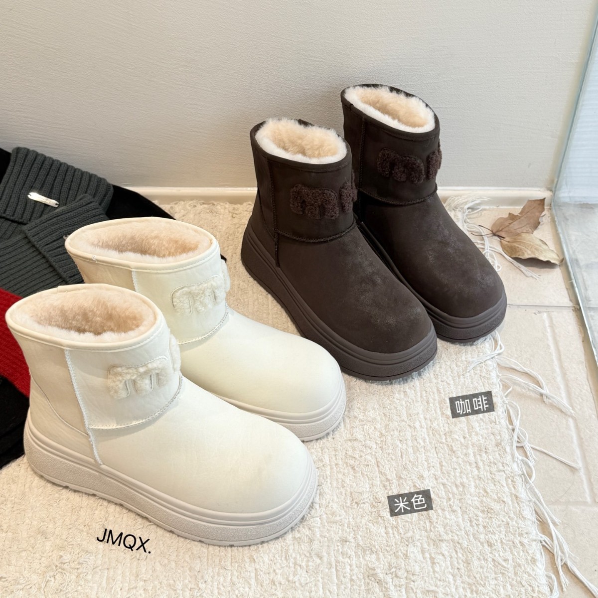 加绒厚底短筒雪地靴女冬季保暖棉