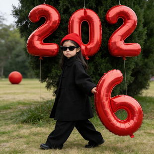 2026马年贺元旦新年春节红色数字气球跨年户外仪式感布置拍照道具