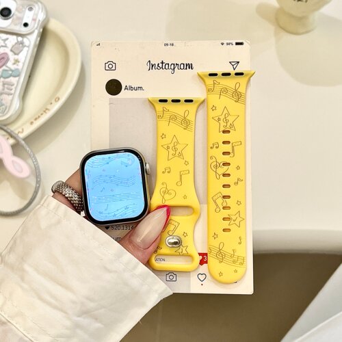 星星音符蛋黄色适用iwatchs11/10苹果手表表带硅胶Applewatchs9/8