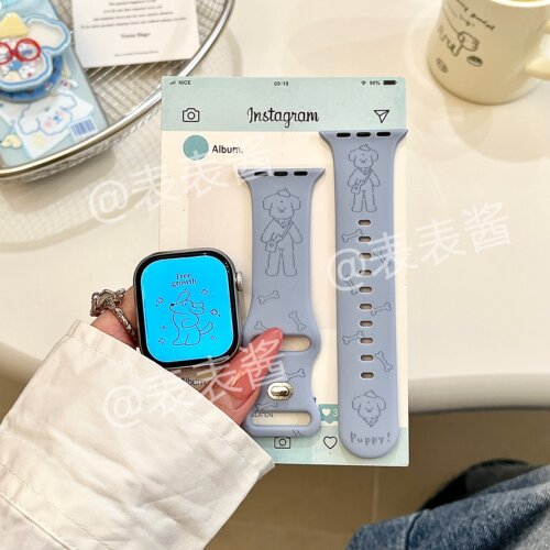 浅蓝长腿狗狗适用iwatchs11/10苹果手表表带SE硅胶Applewatchs9/8