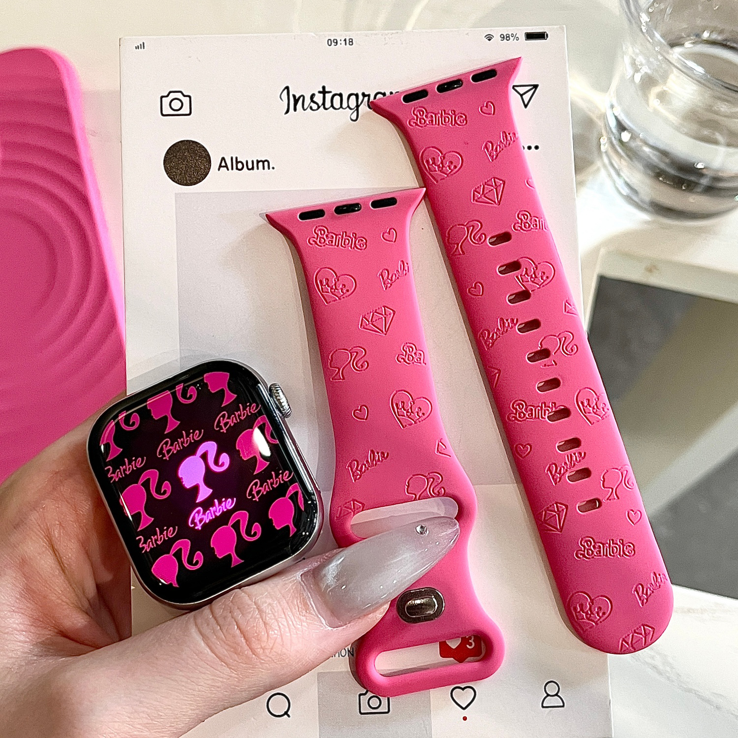 芭比娃娃适用苹果手表表带iwatchS11/10/9硅胶Apple玫红2ultra/SE