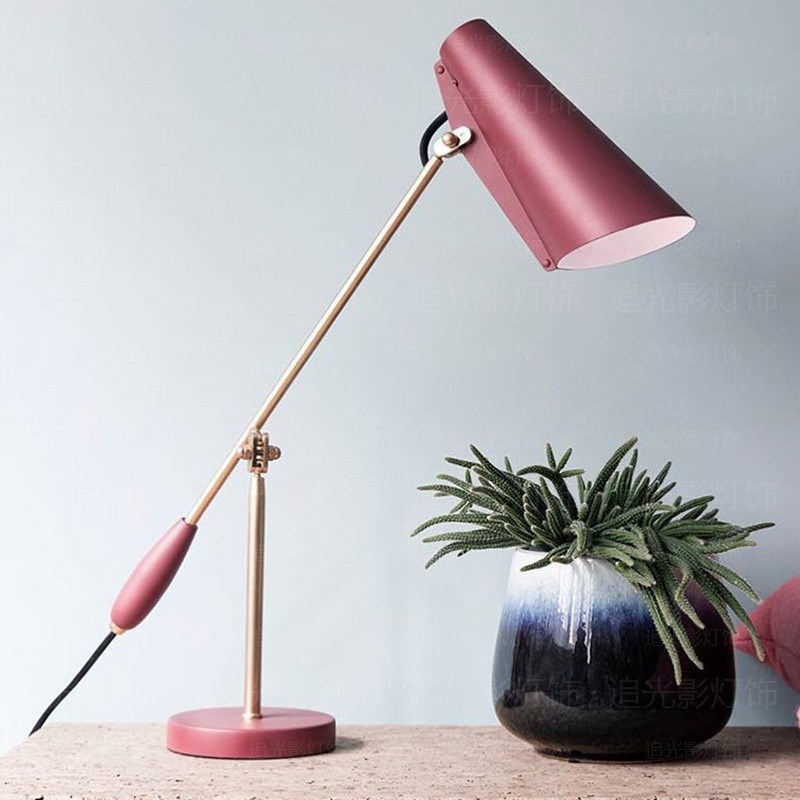 台灯现代简约卧室床头灯铁艺灯酒吧餐厅桌氛围小夜灯轻奢风氛围感