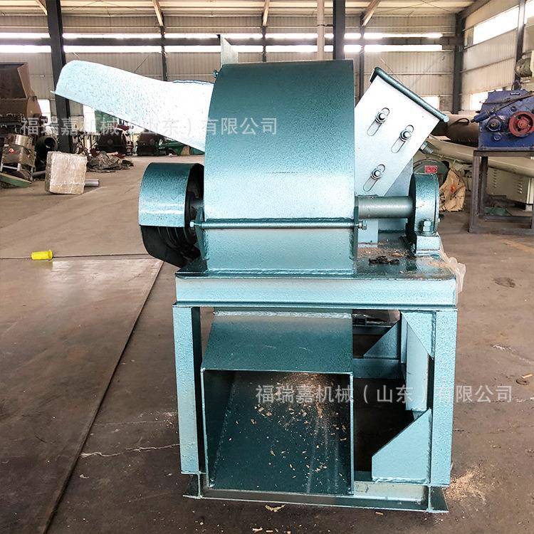 树枝杂木粉碎机树枝树木粉碎机毛竹竹子木屑机小型木材粉碎机