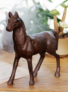 办公室马间铁艺摆件复古铸铁金属马动物书房样板房装饰品创意欧式