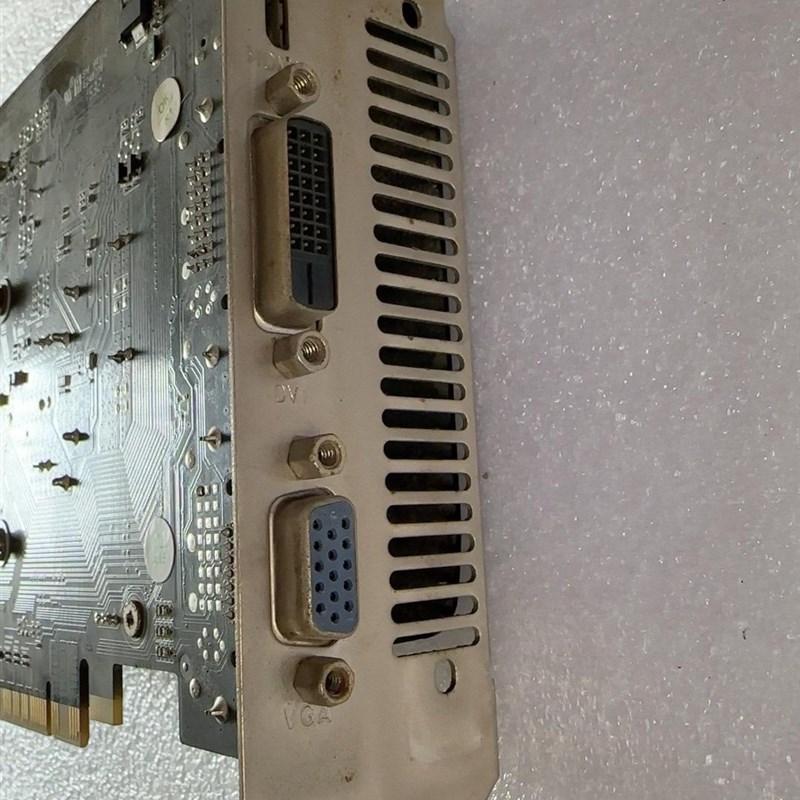 铭瑄MS-iGTX750ti 2G显卡