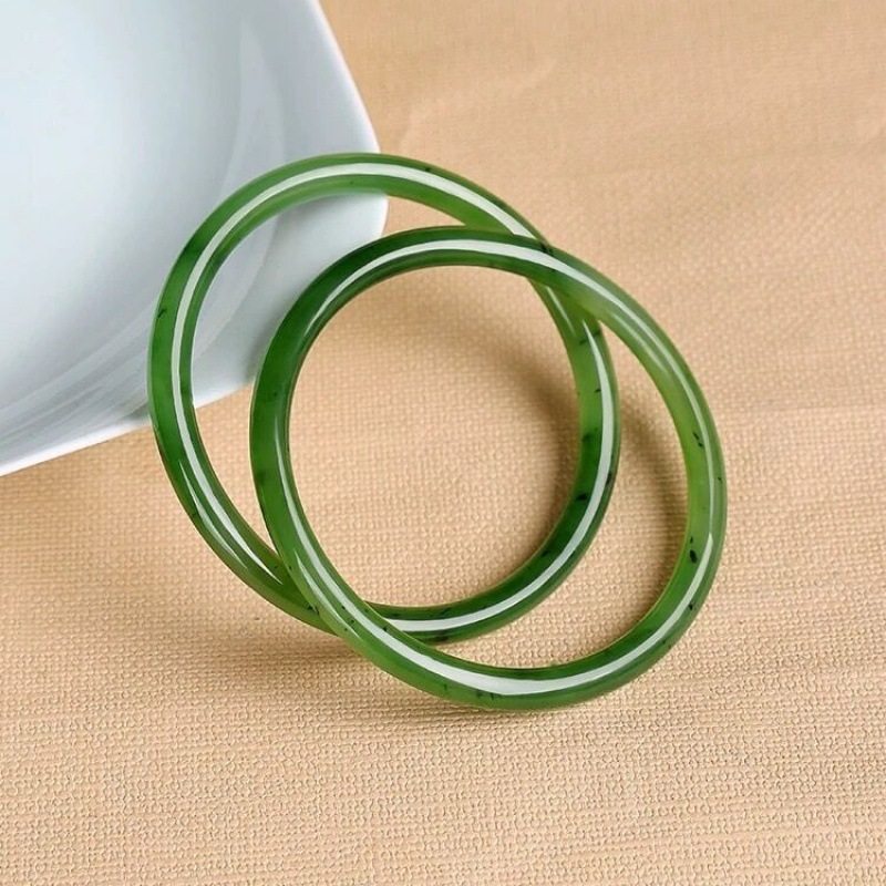 处理碧玉和田玉乌兰海苹果绿叮当镯猕猴桃细条手镯玉石手饰镯子潮,珠宝/钻石/翡翠,手饰,淘宝优惠券,粉丝福利购,淘宝优惠卷