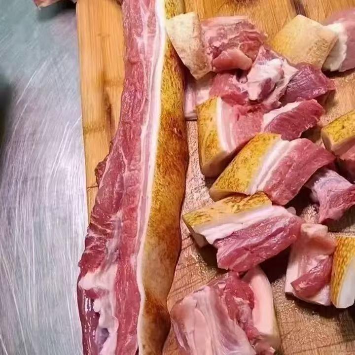 新品野猪肉山猪肉新鲜猪腿肉五花肉黑猪肉冷冻商用土猪肉半成品