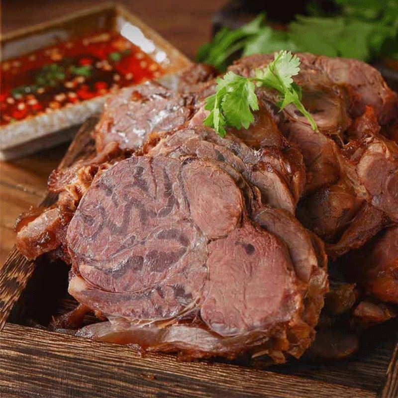 新品酱牛肉熟食内蒙古风味卤味牛肉五香牛腱子肉真空开袋即食下酒