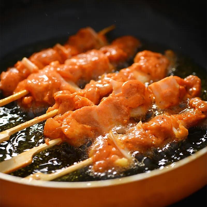 新品骨肉相连串商用冷冻半成品烧烤油炸小吃鸡块里脊肉炸串鸡柳串