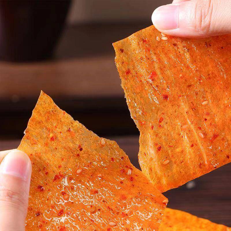 平江大辣片美味豆皮湖南特产休闲童年手撕香辣条网红零食小吃口味