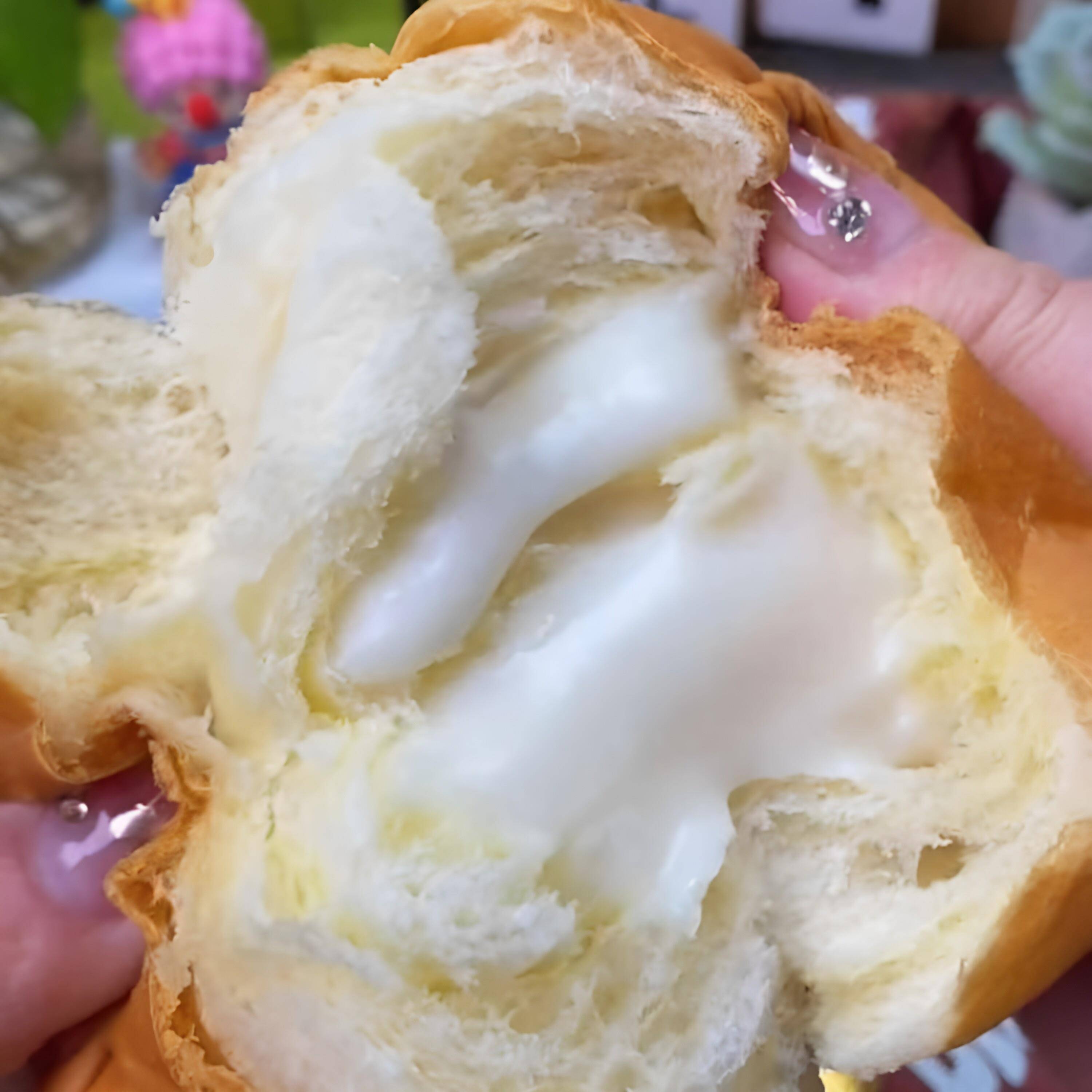 新品爆浆熔岩巧克力味面包流芯夹心酸奶味口袋面包糕点零食整箱下