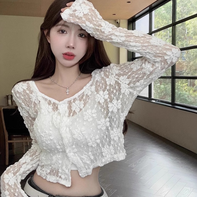 白色V领长袖防晒蕾丝衫女夏季纯欲透视短款衬衫显瘦外搭开衫上衣