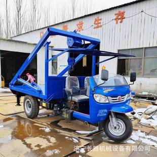 三轮下葬车小型三马子拉棺材吊车 厂家供应农用吨龙门吊式