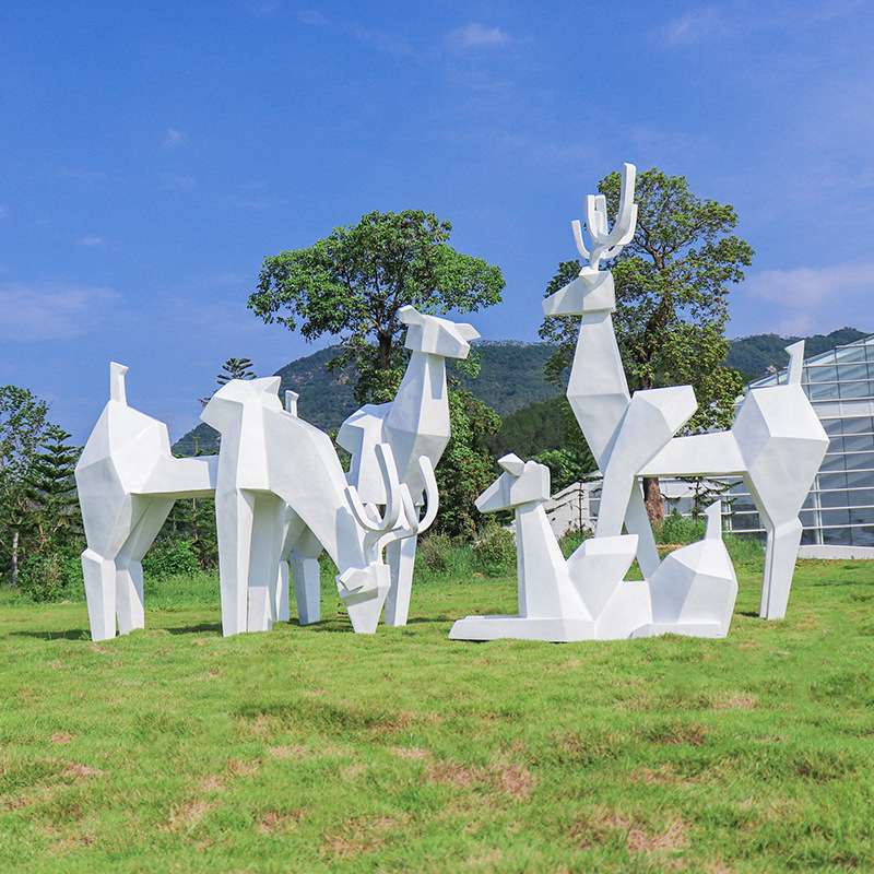 玻璃钢户外园林景观小品几何抽象梅花鹿动物雕塑商场景区景观摆件