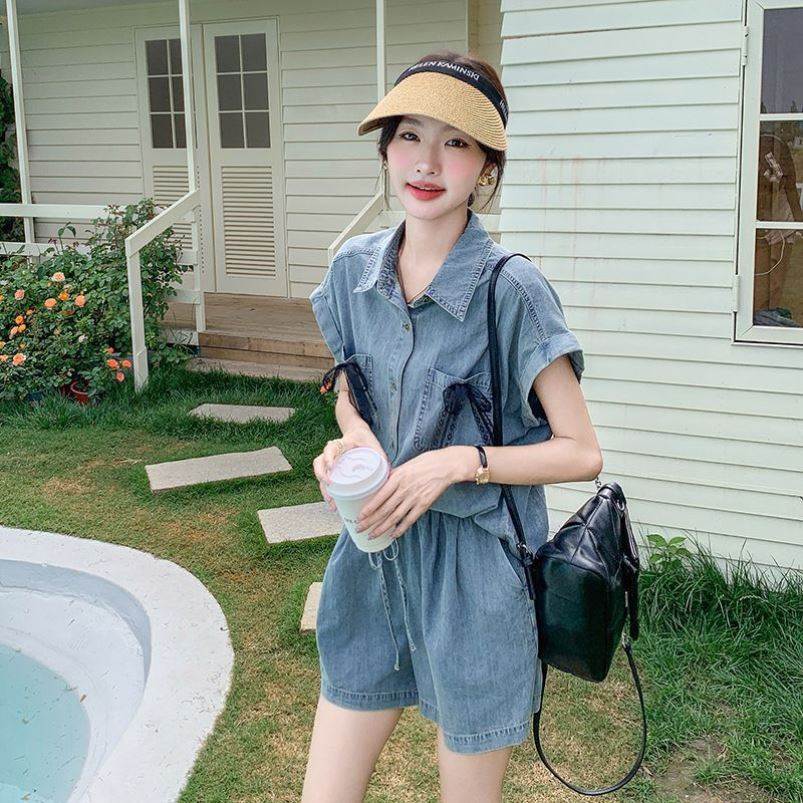 蓝色炸街时尚牛仔套装女小个子2026夏新款薄款短袖衬衫短裤两件套