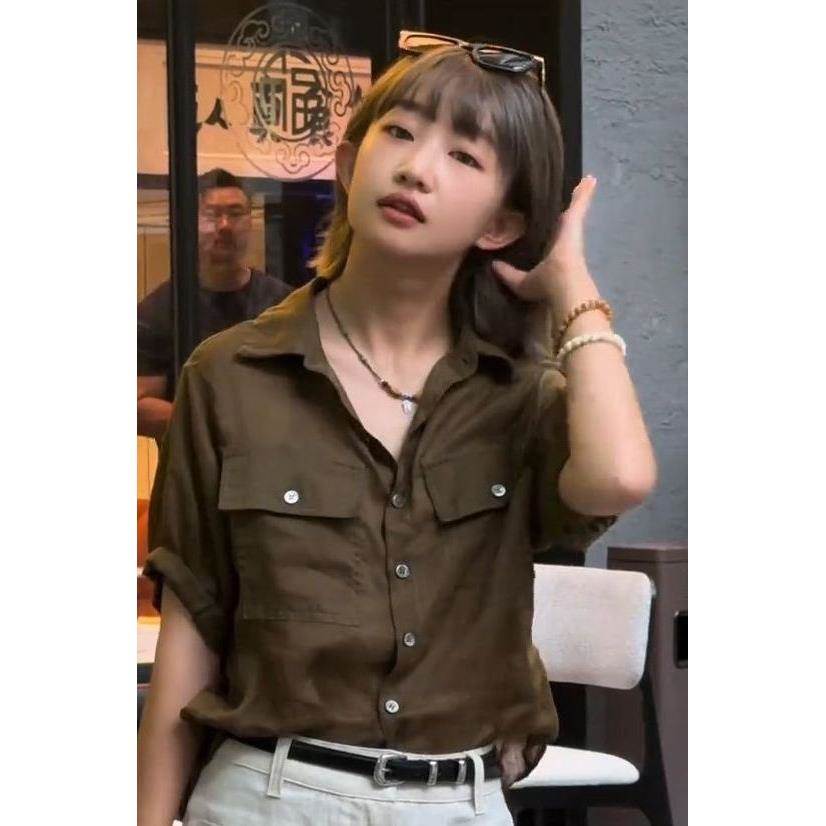 韩系休闲时尚通勤风单排多扣短袖衬衫女夏季轻薄减龄百搭显瘦上衣