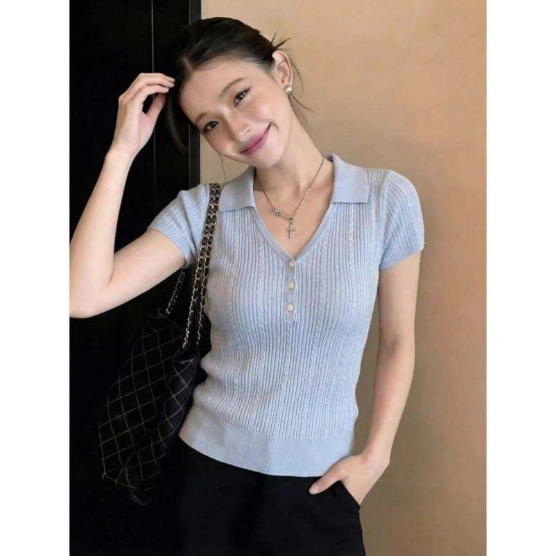 浅蓝色v领针织短袖t恤女夏季2026新款设计感独特漂亮巨好看的上衣
