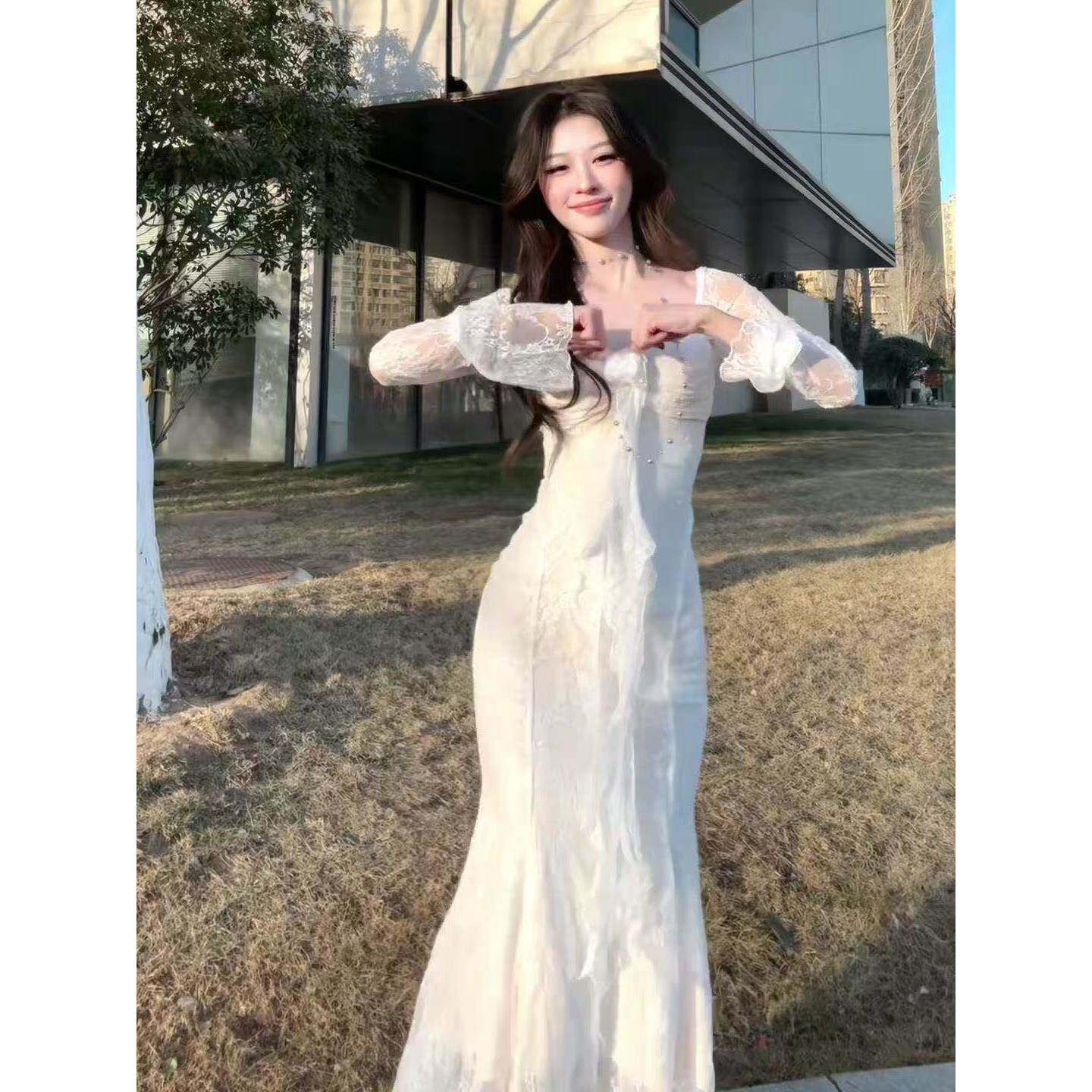 法式白色v领长袖连衣裙女春秋蕾丝拼接修身长裙气质收腰包臀裙子