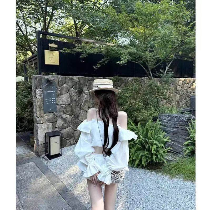 新款辣妹法式短款花苞泡泡袖露衬衫抹胸上衣搭配宽松裤裙套装