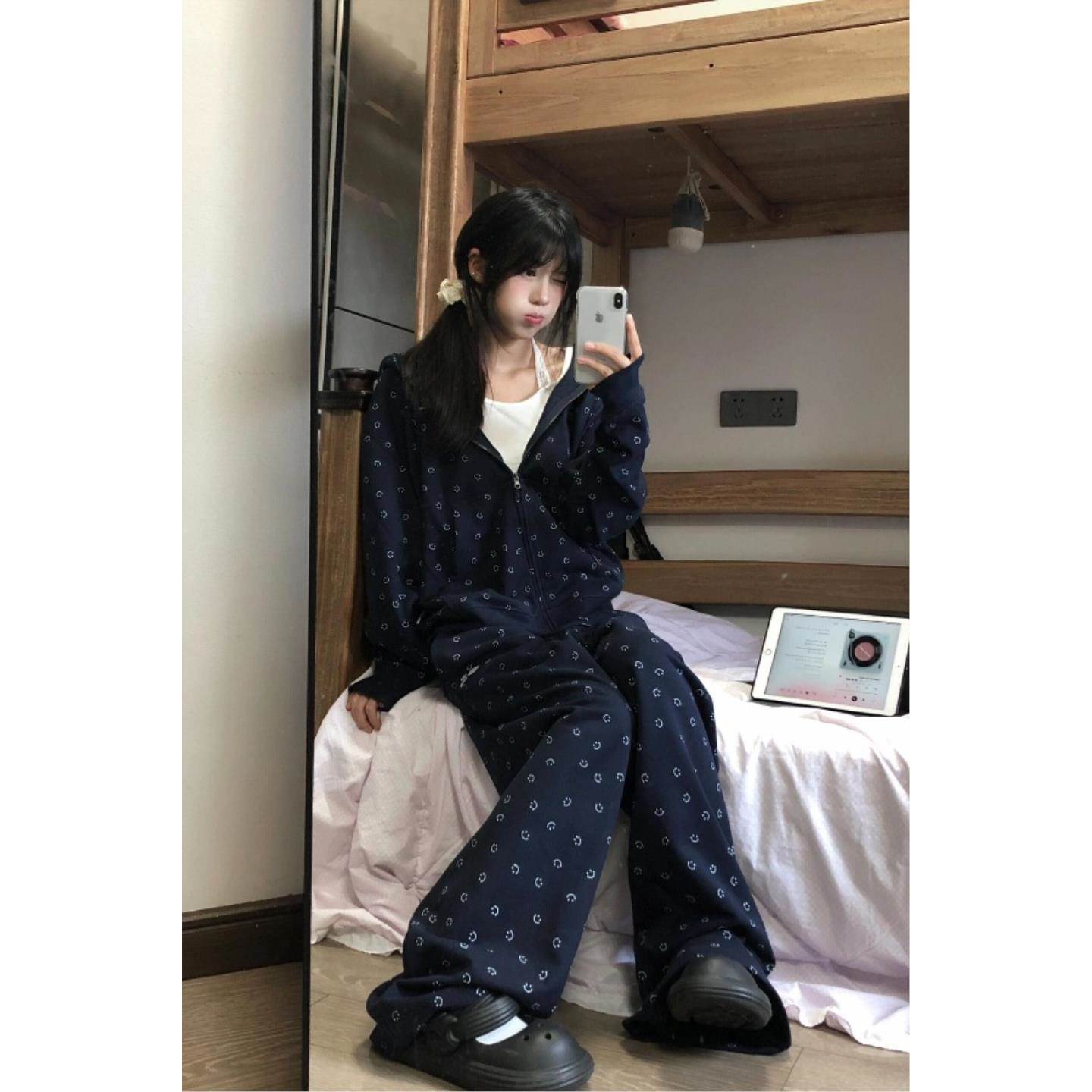 日系慵懒学院风俩件套女2026秋季新款开衫卫衣阔腿卫裤休闲套装