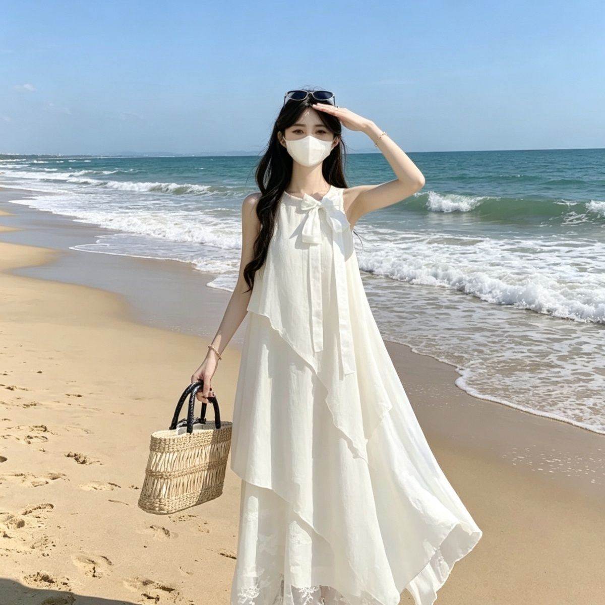 韩系设计感蝴蝶结背心连衣裙女2026春季新款不规则网纱拼接长裙子