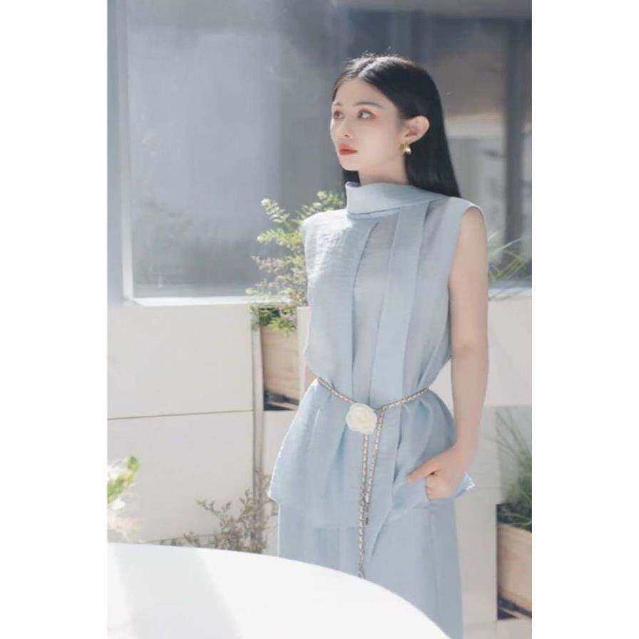 夏装搭配一整套舒适洋气减龄时尚干练气质女装蓝色无袖衬衫套装女
