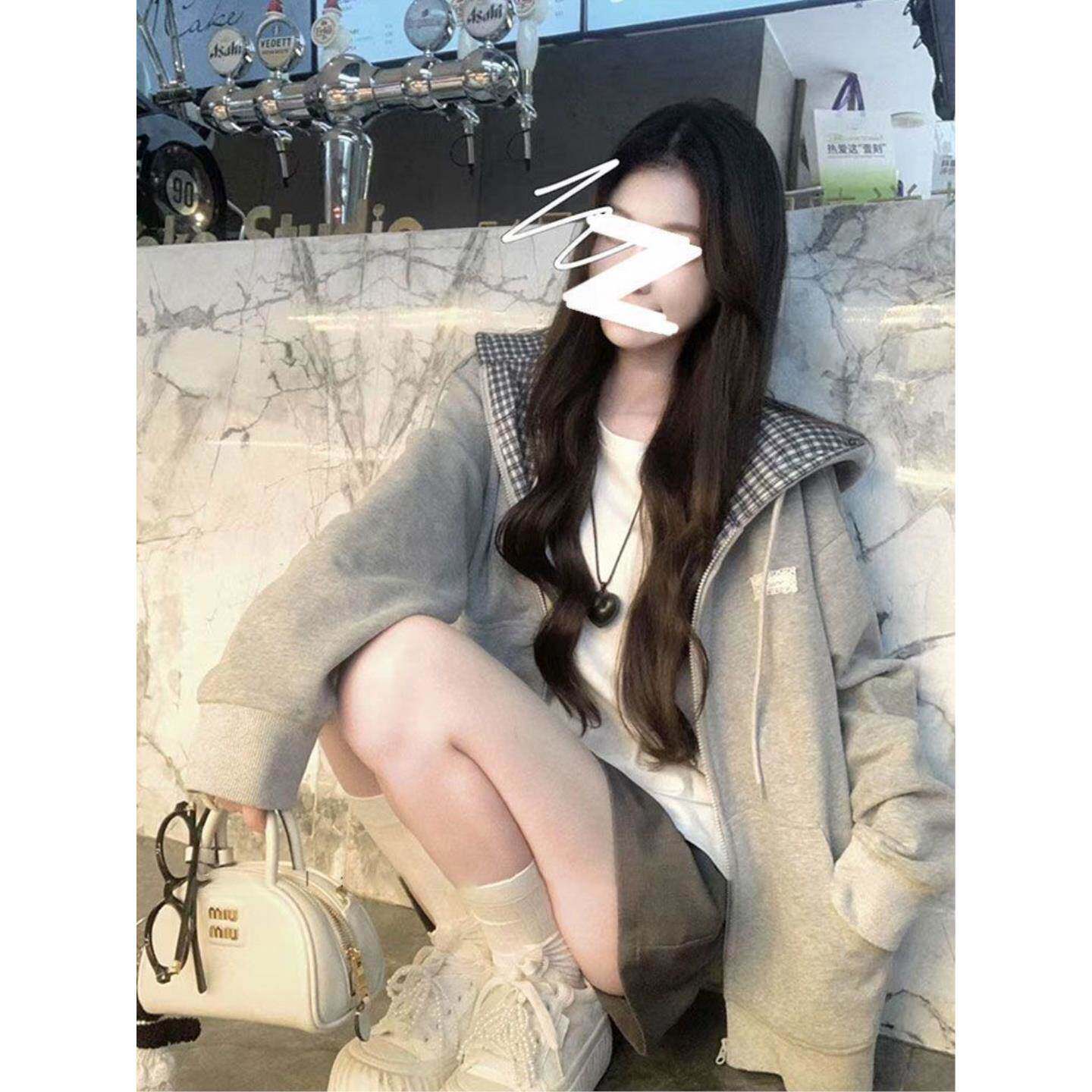 韩系甜美灰色拼接格子外套女春秋新款减龄学院宽松休闲百搭外套