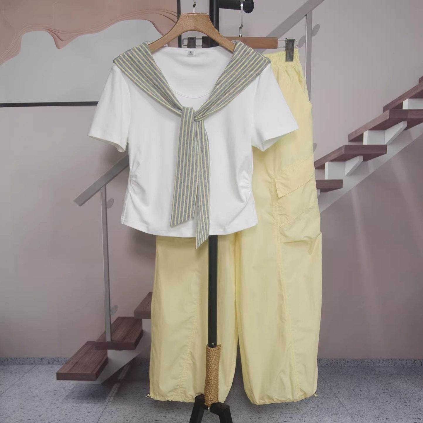 休闲假两件短袖上衣阔腿裤套裤女2026夏季新款减龄显瘦洋气两件套