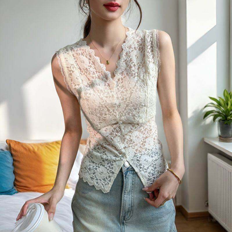 高级感蕾丝吊带背心女夏外穿2026新款设计感领内搭打底叠穿上衣