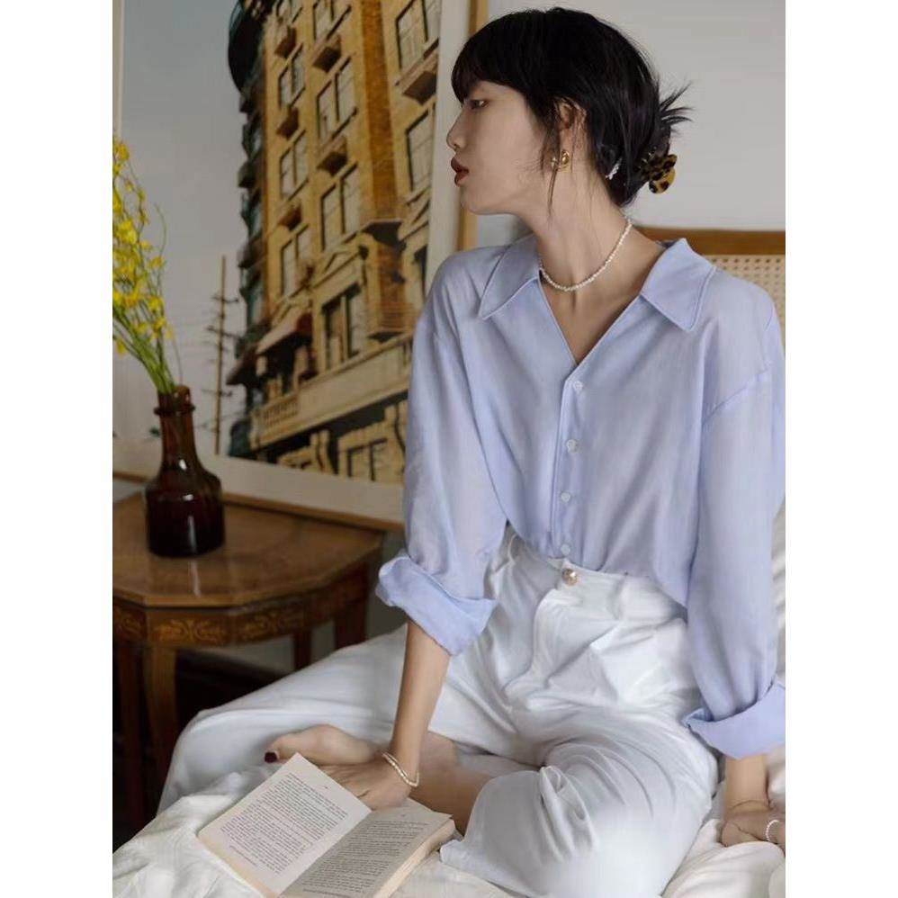 法式设计感小众蓝色长袖衬衫女春季薄款宽松休闲v领别致棉麻上衣