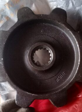 高18轮cx8E火x1久保田淬10猛0驱动齿8收割机八/98e0真空/X1配件