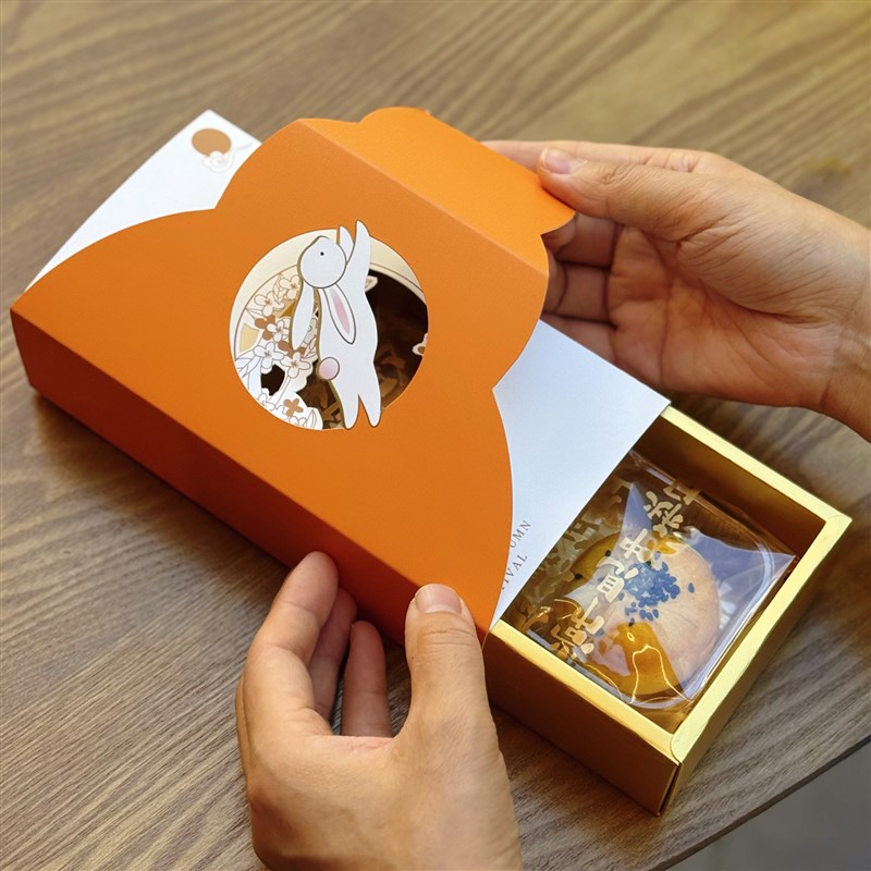 2025新2粒装80g1p00g125克月饼包装盒两粒装月饼礼盒蛋黄酥盒定制