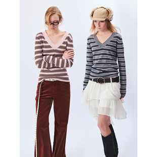 1C00M4羊毛卷边V领细闪条纹T针织衫毛织上衣新年战袍春季毛衣