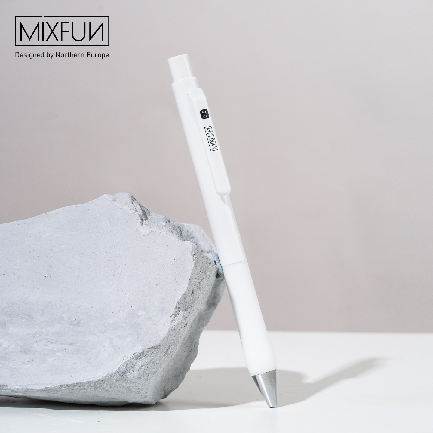 MIXFUN原创按动中性笔速干0.5mm