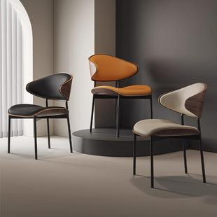 网红酒店餐椅轻奢PU皮面月亮椅子单位食堂图书馆靠背凳子伊姆斯椅