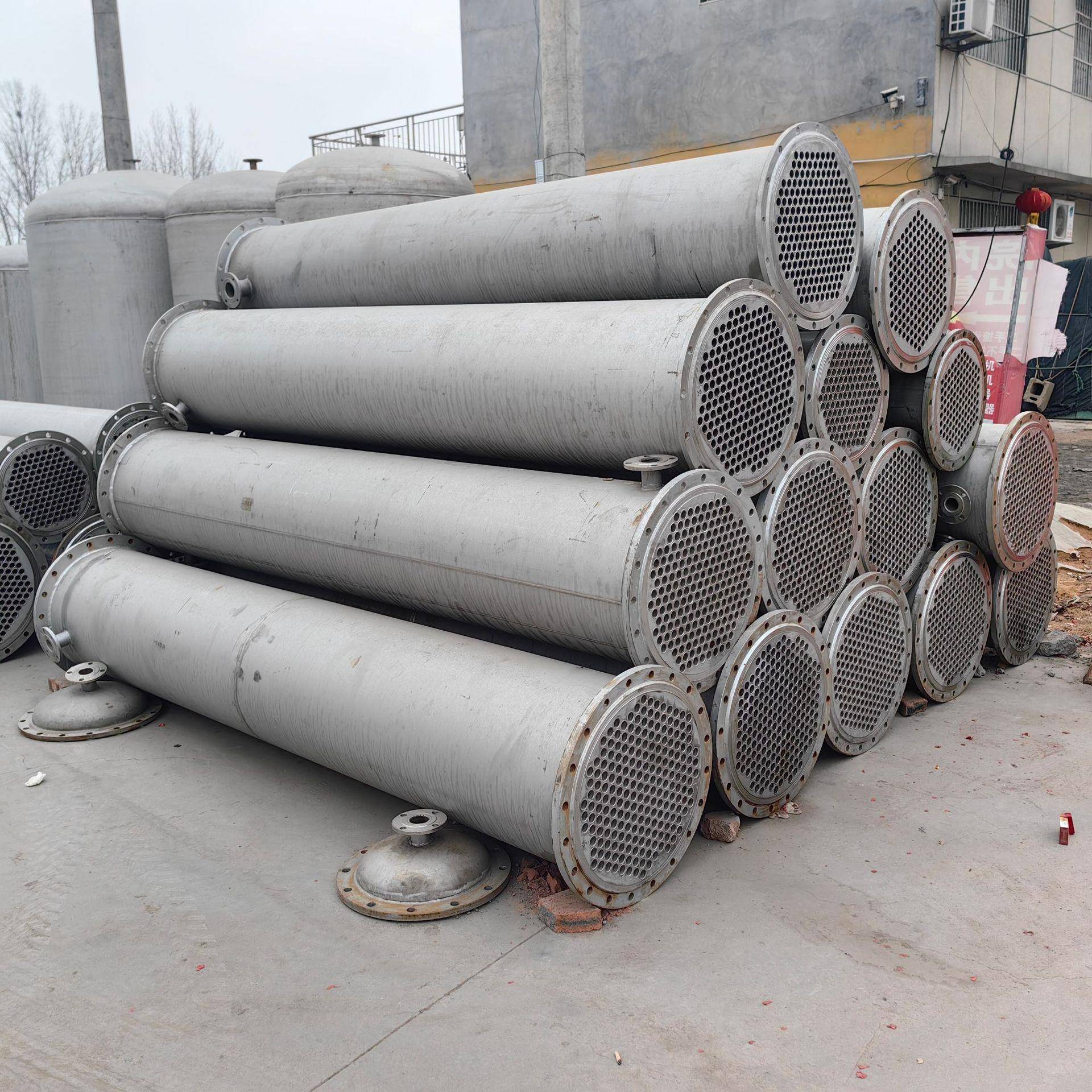 304不锈钢冷凝器100平方高压列管式冷凝器30平方换热器