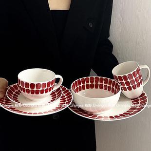 红点点陶瓷餐具家用碗碟西餐盘子咖啡杯碟马克杯子 芬兰24小时同款