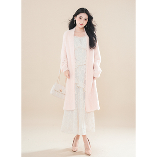 月下白茶 秋冬慵懒风毛衣初恋清纯荷叶边蕾丝绣花度假吊带裙套装