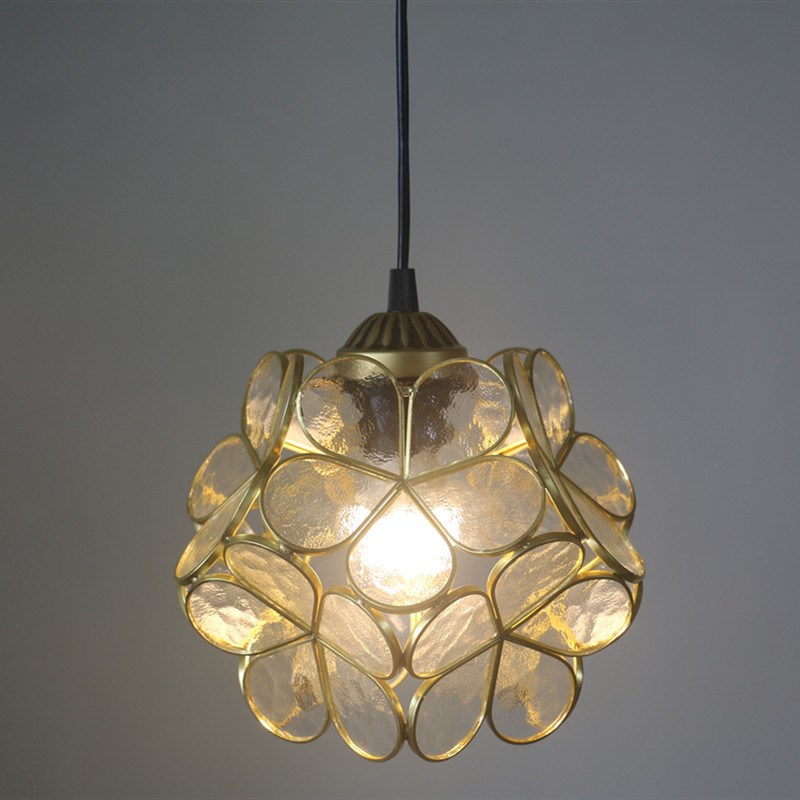 出口简约时尚创意日式花瓣餐厅吧台卡座玄关个性彩色玻璃吊灯