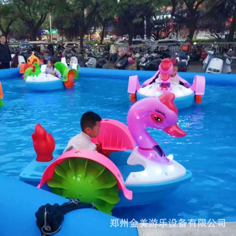 公园游船观光脚踩船四人脚踏船水上网红仓鼠船水上单车激光碰碰船