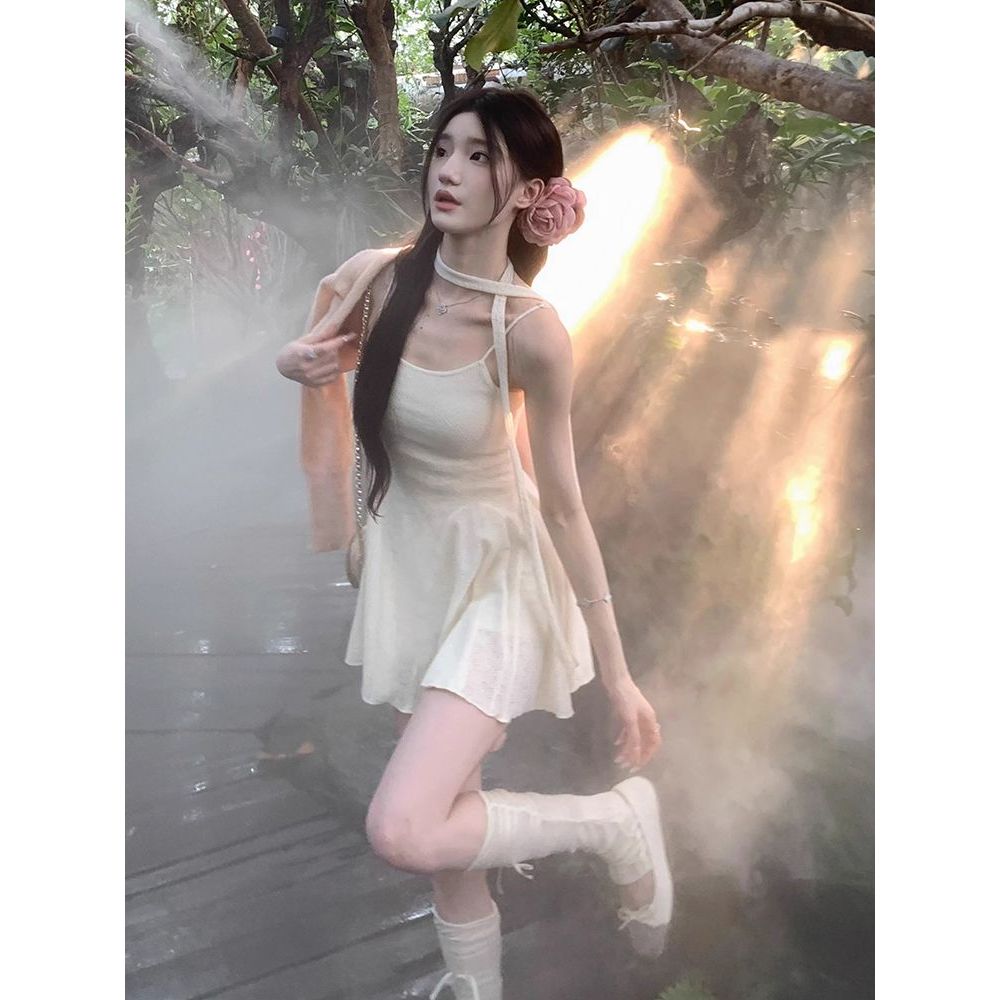 故事里的千金 夏季新款小白花显身材吊带连衣裙粉色开衫温柔套装