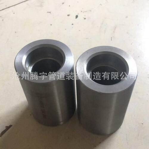 厂家供应304不锈钢承插焊管箍 CL3000 SW 30408承插焊中间接头