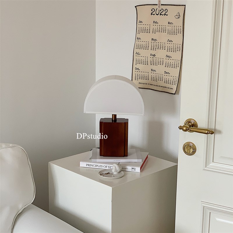 复古半圆实木底座台灯韩系客厅氛围灯侘寂风装饰灯民宿卧室床头灯