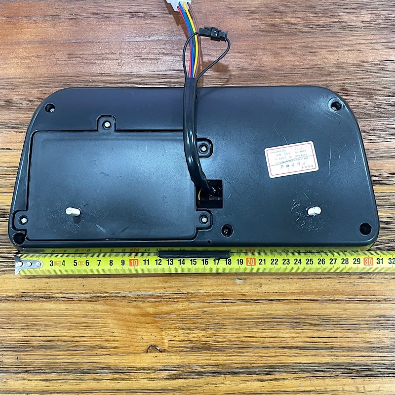 电动三轮车工作台仪表
