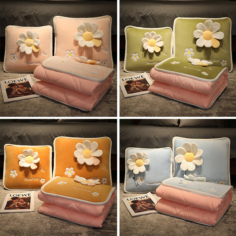 抱枕被子两用冬季午睡枕头被汽车载内靠枕办公室加厚折叠毯二合一