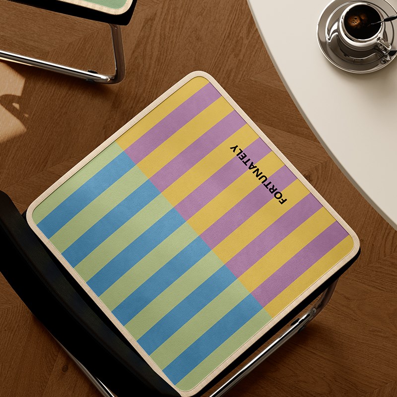 嬉皮俱乐部办公室四季通用椅垫短毛绒家用防滑小学生久坐不累坐垫