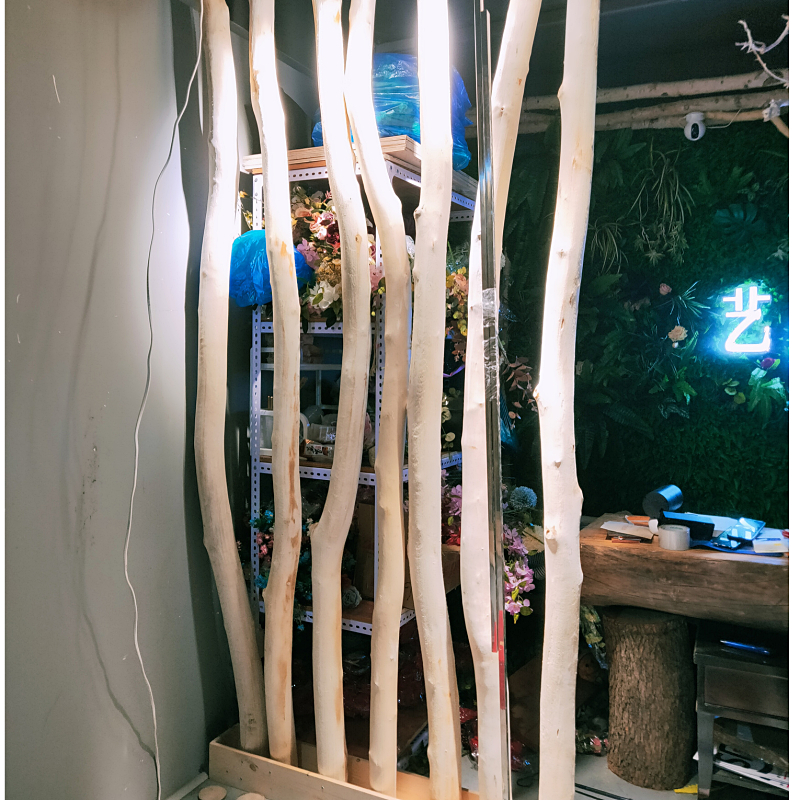 原木白桦木树干杉木去皮树干实木架子装饰隔断造型树干造景猫爬架
