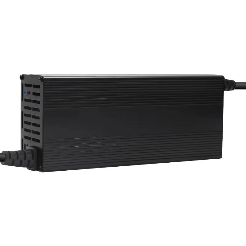 24V20A30A电动叉车房车扫地车工程车储能锂电池充电器29.2V 29.4V