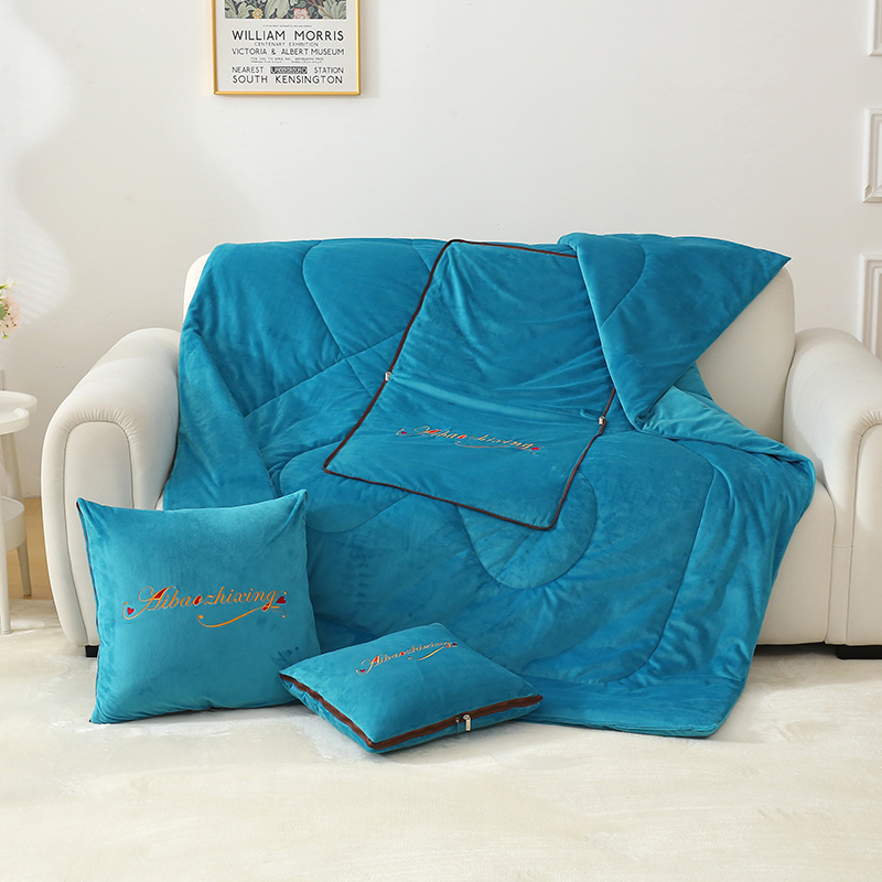 水晶绒抱枕被二合一高档车载定制夏凉被空调被午睡靠枕两用