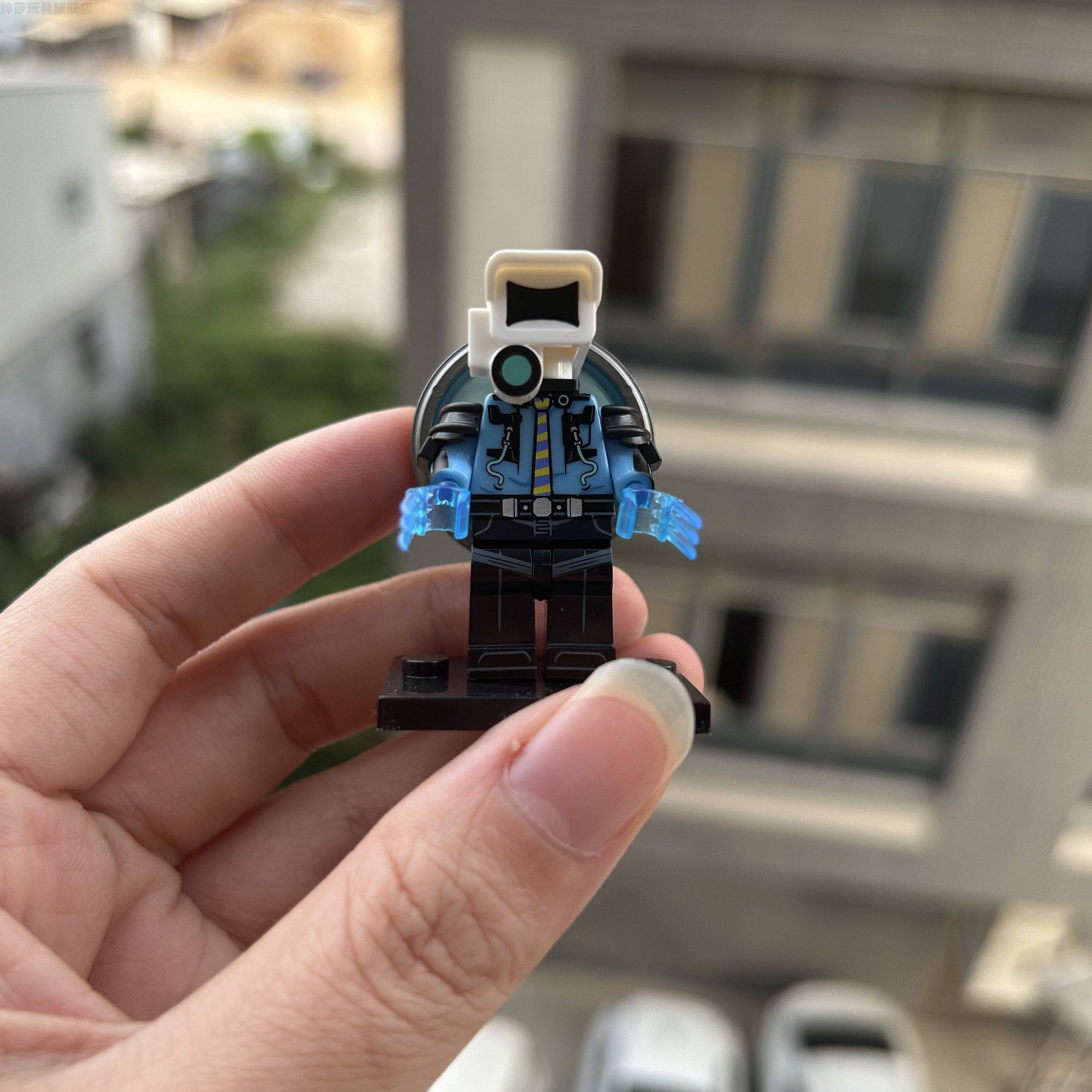 新款监控人末日守望者大音响人泰坦马桶人小学生拼装积木人仔玩具